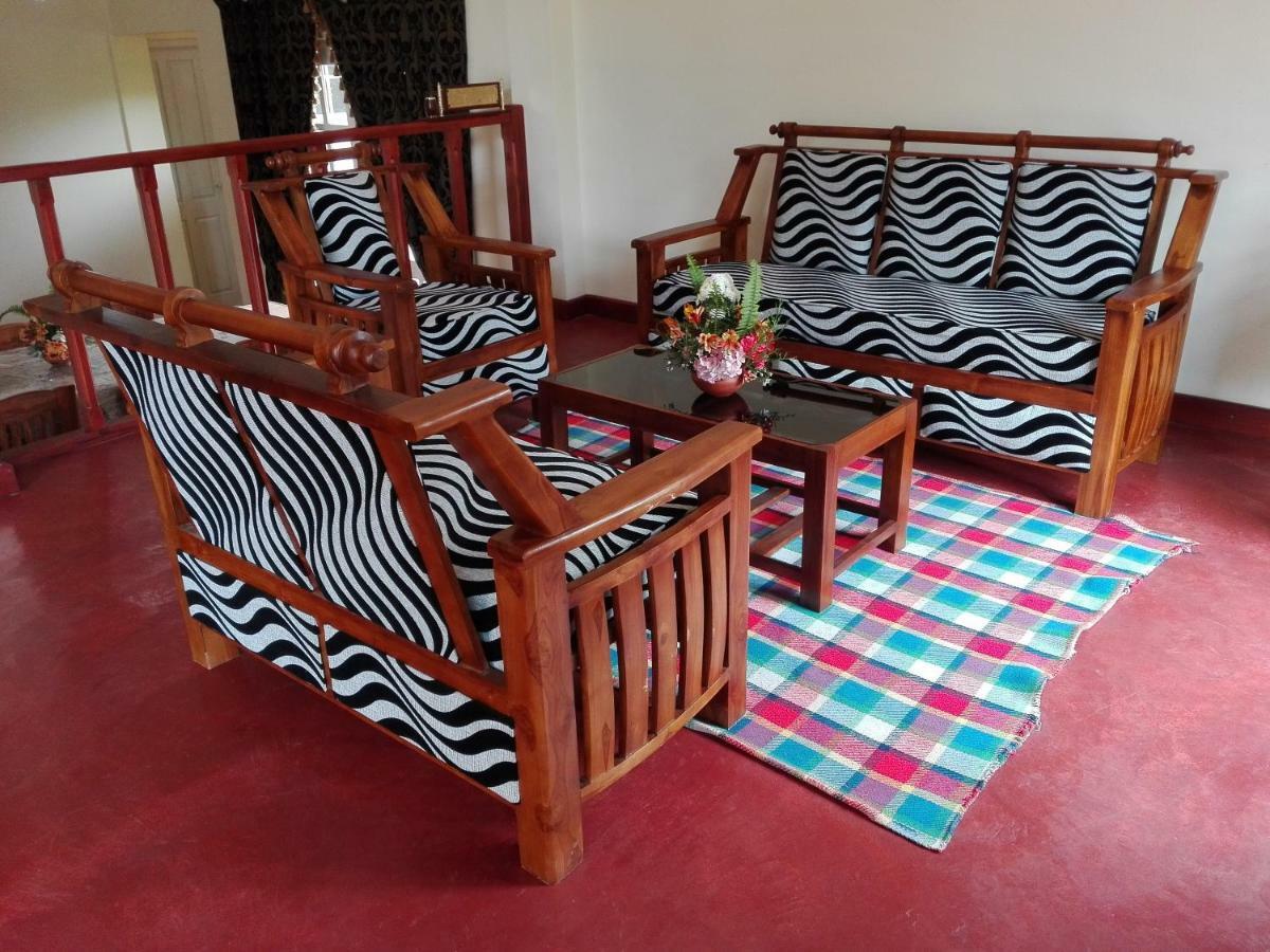 Keshiya Holiday Home Nuwara Eliya Bagian luar foto